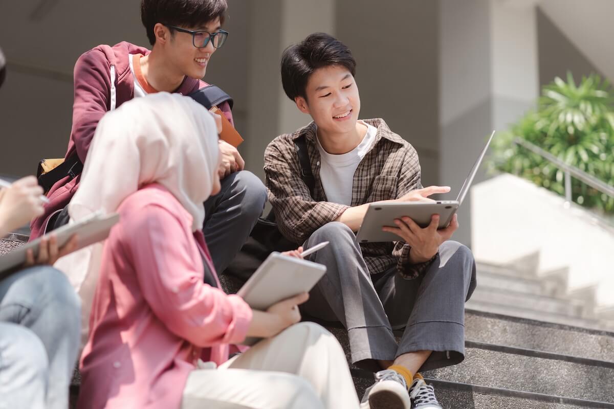 县市场监管局：精准服务解难题 多元赋能促